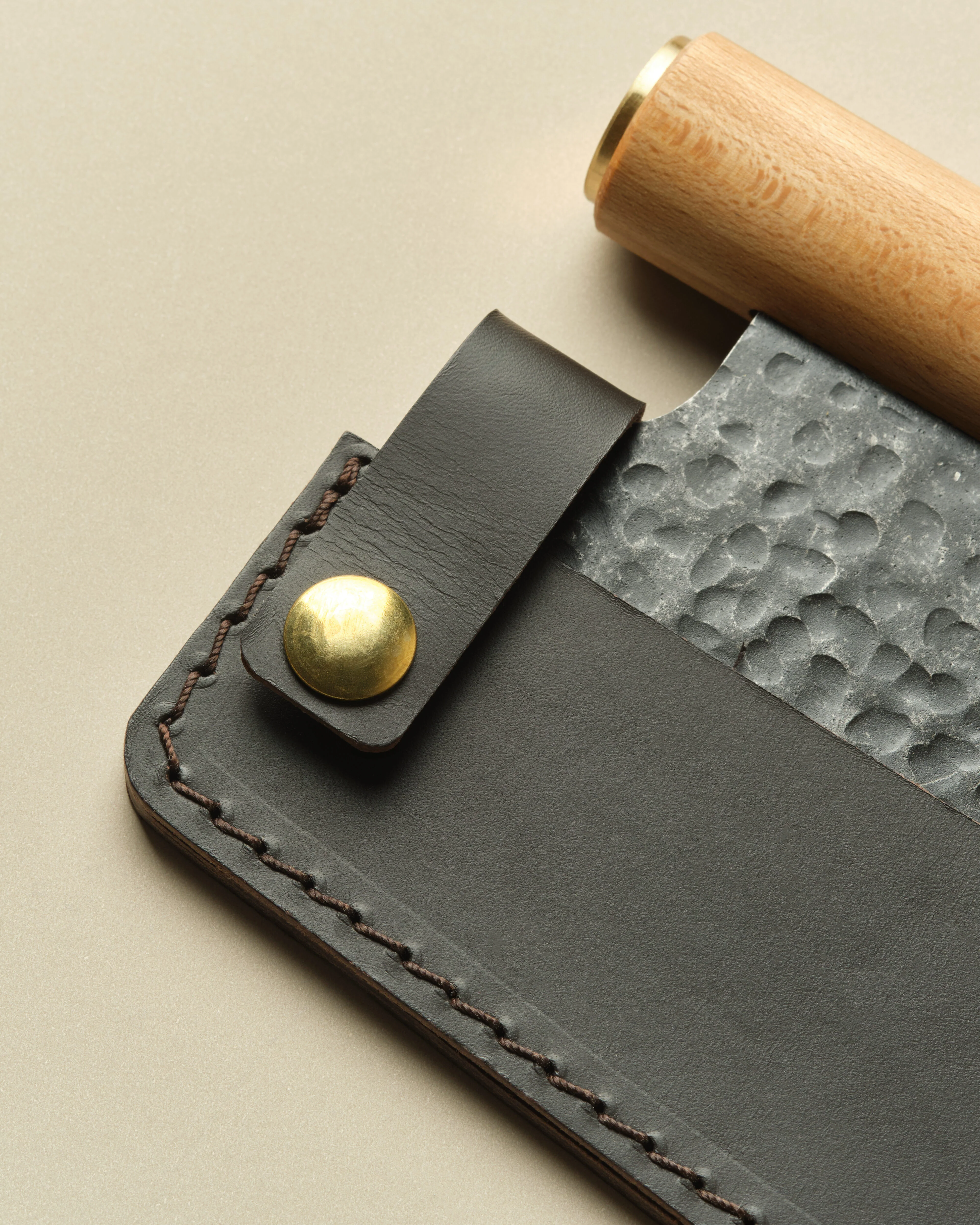 Leather Pizza Guard - Image 4